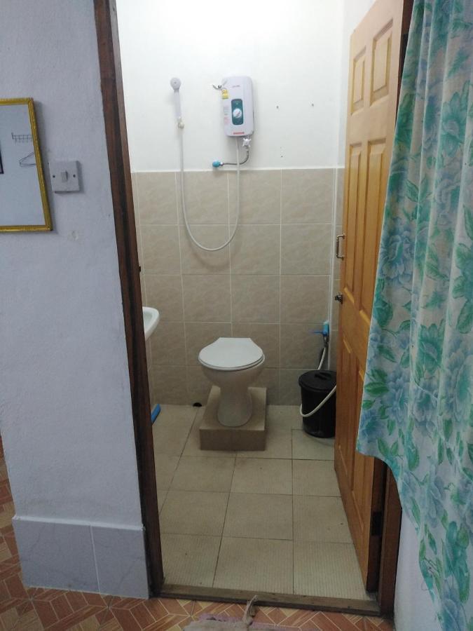 Appartamento Cheap Sleep Phayao Esterno foto